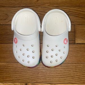 Rainbow crocs in toddler size 8